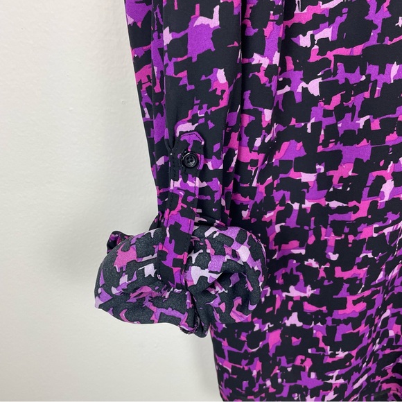 Relativity Abstract Button Up Shirt Size Large - Picture 3 of 6